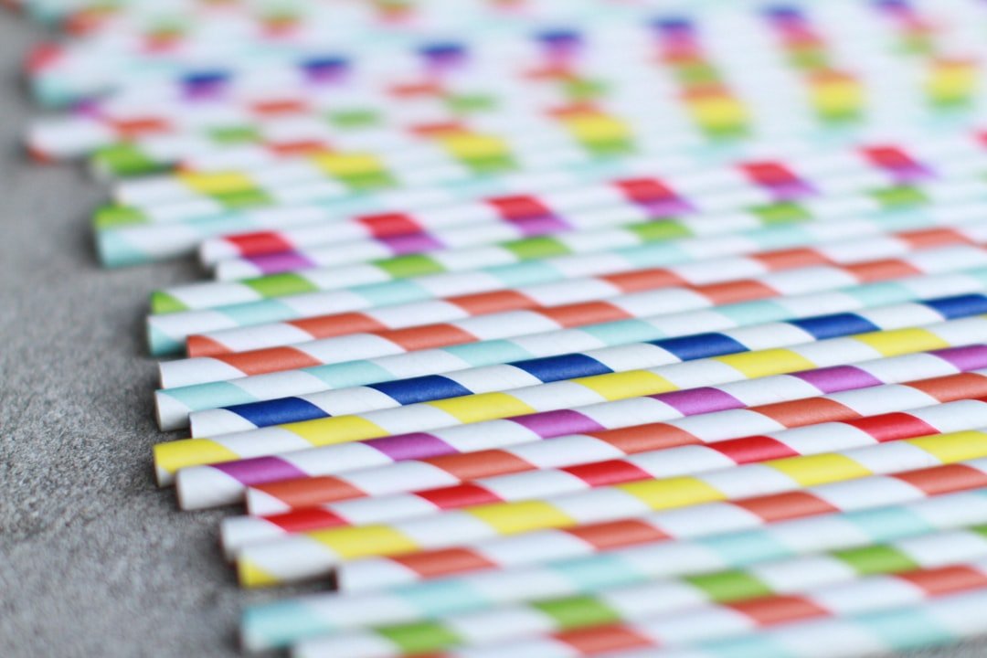 assorted-color straws